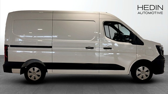 Nissan Interstar 6 of 12