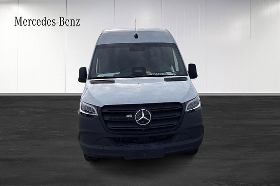 Mercedes-Benz Sprinter 411 8 of 11