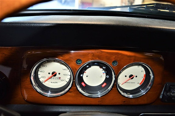 MINI Cooper 12 of 16