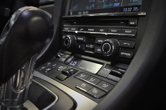 Porsche 911 Carrera S 16 of 20