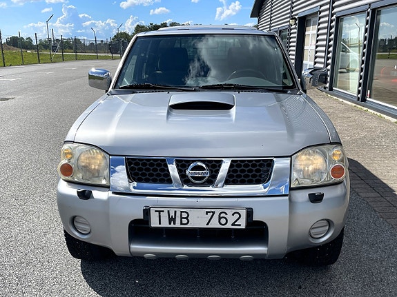 Nissan King Cab 7 of 9