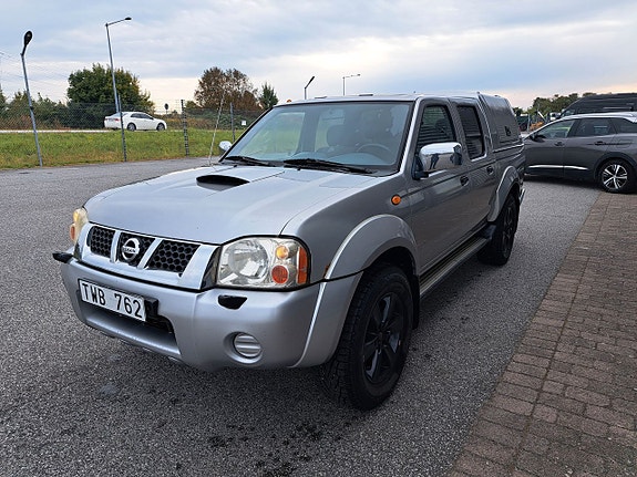 Nissan King Cab 2 of 5