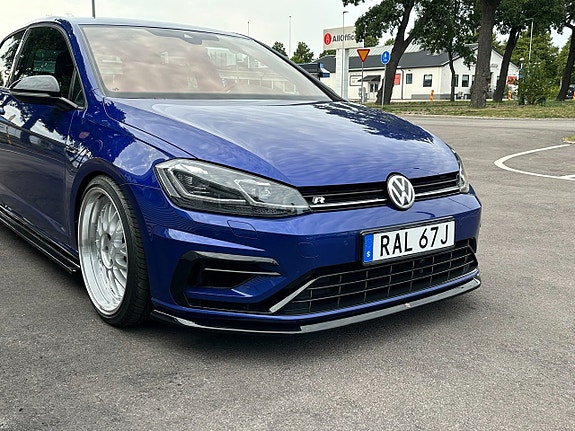 Volkswagen Golf VII 7 of 25