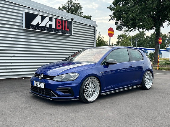 Volkswagen Golf VII