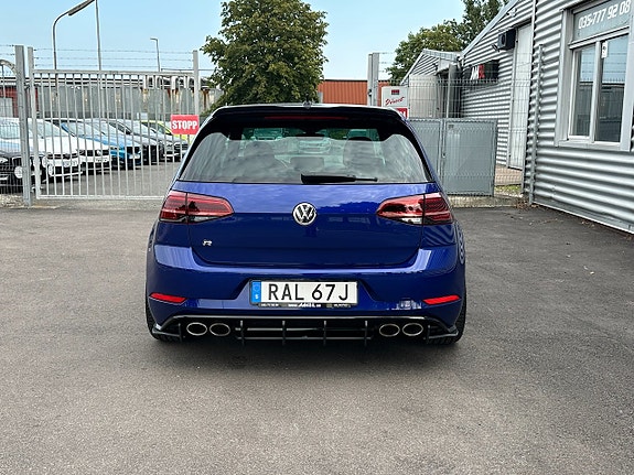 Volkswagen Golf VII 4 of 25