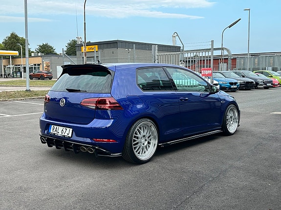 Volkswagen Golf VII 5 of 25