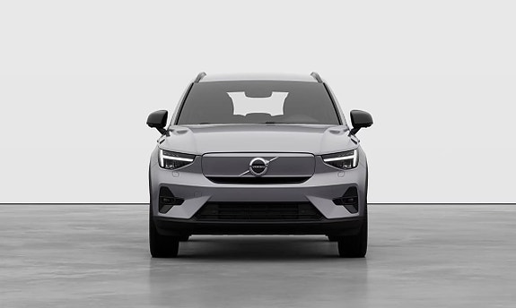 Volvo EX40 3 of 6