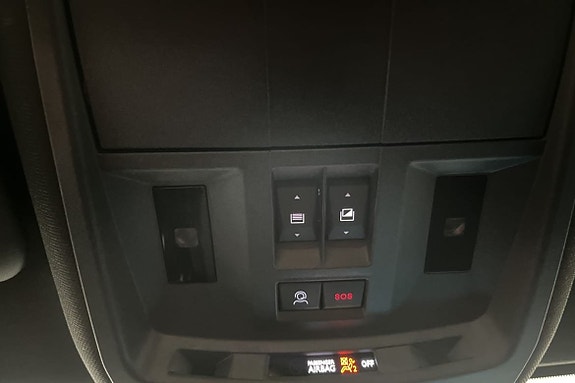 Peugeot e-3008 24 of 30