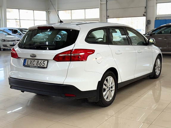 Ford Focus 5 of 5