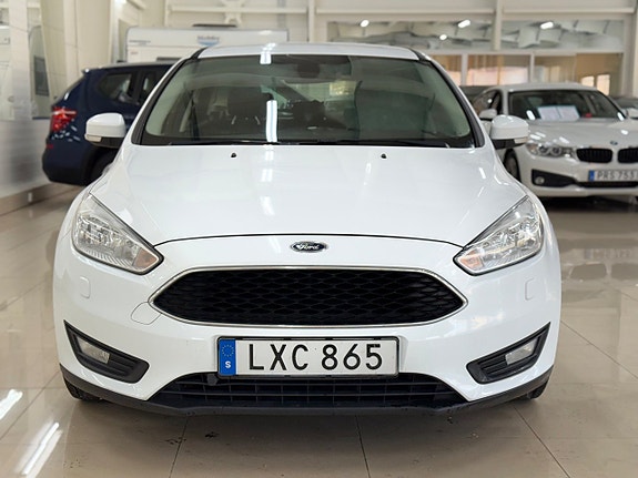 Ford Focus 3 of 5
