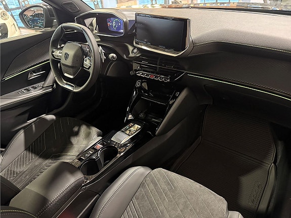 Peugeot 2008 7 of 10