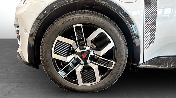 Renault 5 E-Tech 9 of 23