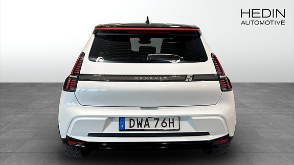 Renault 5 E-Tech 4 of 23