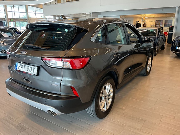 Ford Kuga 4 of 5