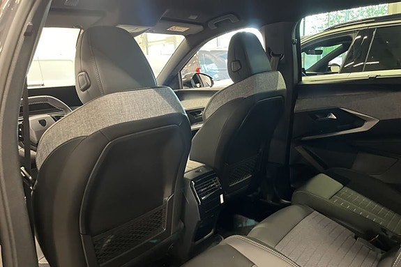 Peugeot 5008 7 of 9