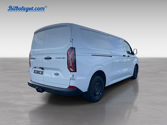 Ford E-Transit 4 of 5