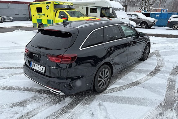 Kia Ceed 7 of 7