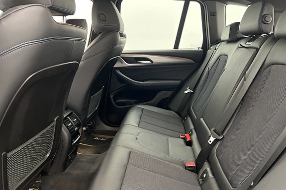 BMW X3 13 of 30