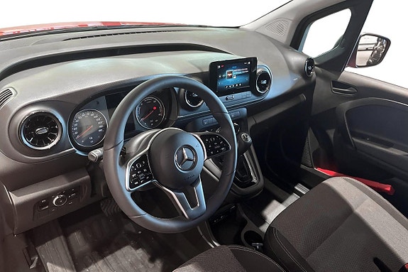 Mercedes-Benz Citan Tourer 8 of 11