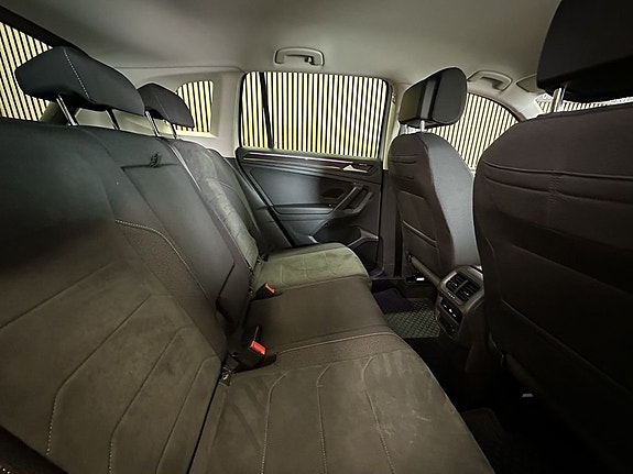 Volkswagen Tiguan 8 of 10