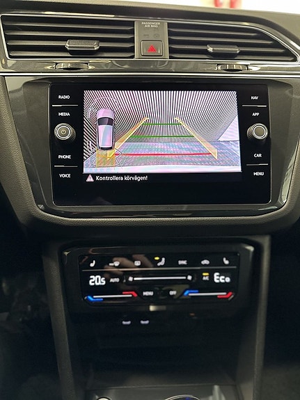 Volkswagen Tiguan 9 of 10