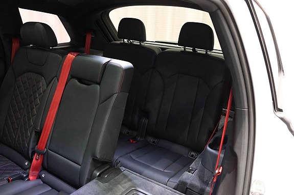 Audi SQ7 13 of 22