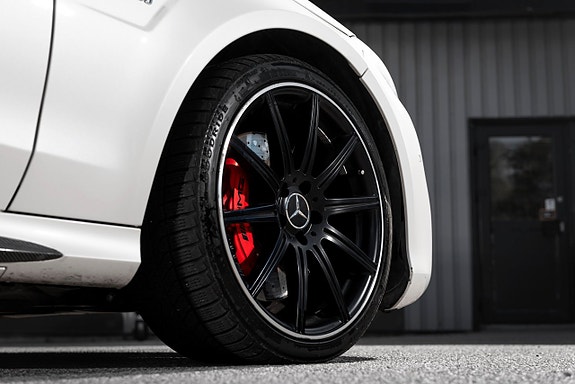 Mercedes-Benz E63 7 of 27
