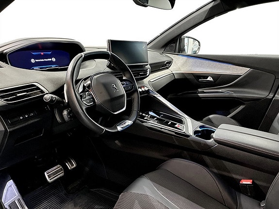 Peugeot 5008 5 of 5