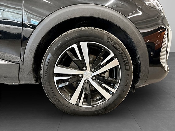 Peugeot 5008 15 of 16