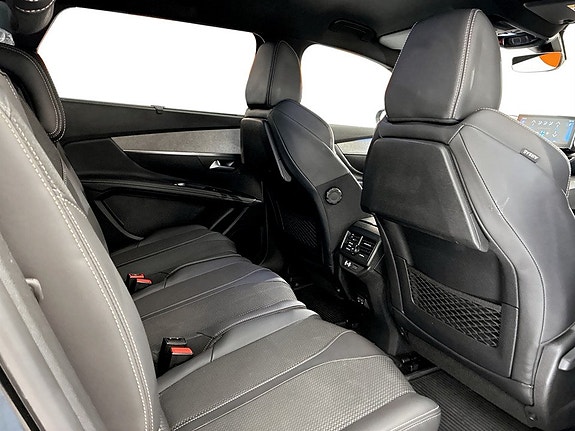 Peugeot 5008 13 of 16