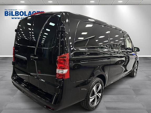 Mercedes-Benz eVito 129 3 of 5