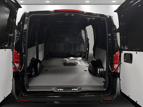Mercedes-Benz eVito 129 10 of 10
