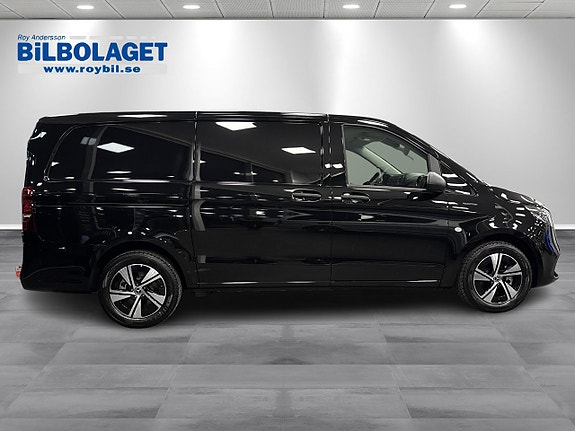 Mercedes-Benz eVito 129 2 of 5