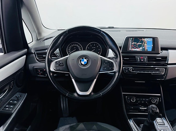 BMW 218 18 of 21