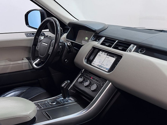 Land Rover Range Rover Sport 5 of 5