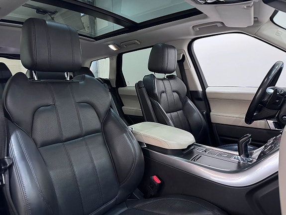 Land Rover Range Rover Sport 7 of 21