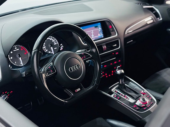 Audi SQ5 9 of 20