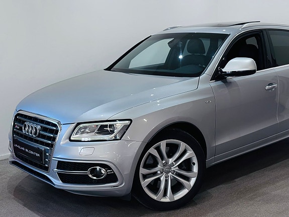 Audi SQ5 2 of 5
