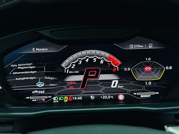 Lamborghini Urus 16 of 24
