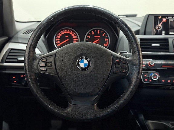 BMW 116d 16 of 19