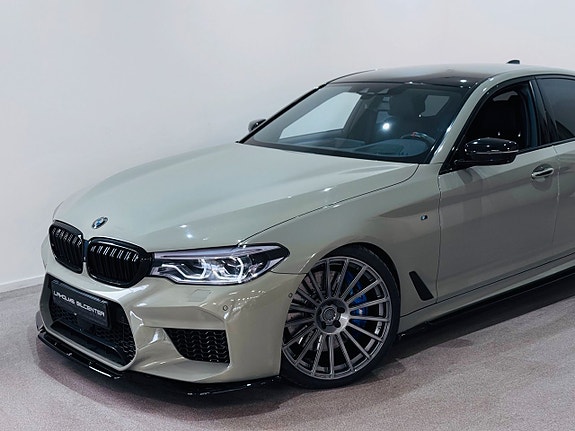 BMW 550i 2 of 5