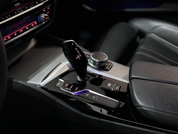 BMW 550i 12 of 20