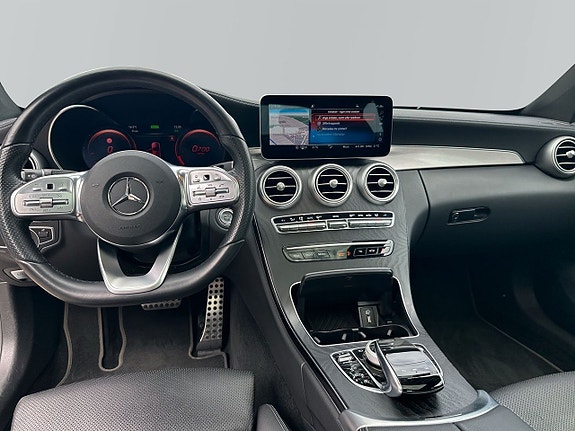 Mercedes-Benz C300 11 of 15