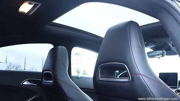 Mercedes-Benz CLA220 d 17 of 24