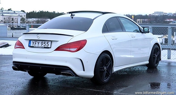 Mercedes-Benz CLA220 d 24 of 24