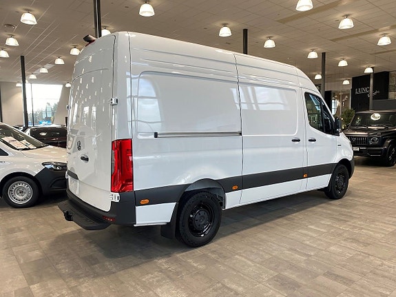 Mercedes-Benz eSprinter 414 4 of 12