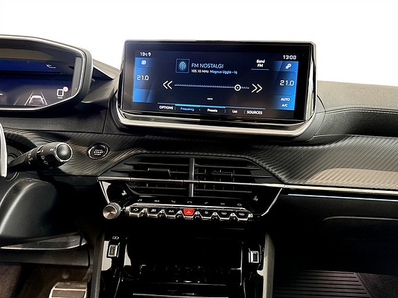 Peugeot 2008 13 of 19