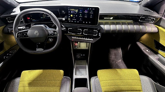 Renault 5 E-Tech 4 of 20