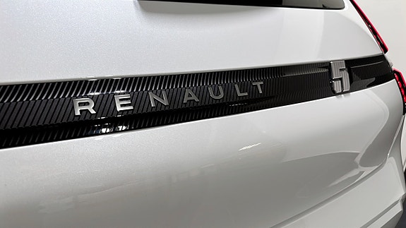 Renault 5 E-Tech 23 of 23