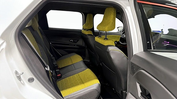 Renault 5 E-Tech 10 of 30
